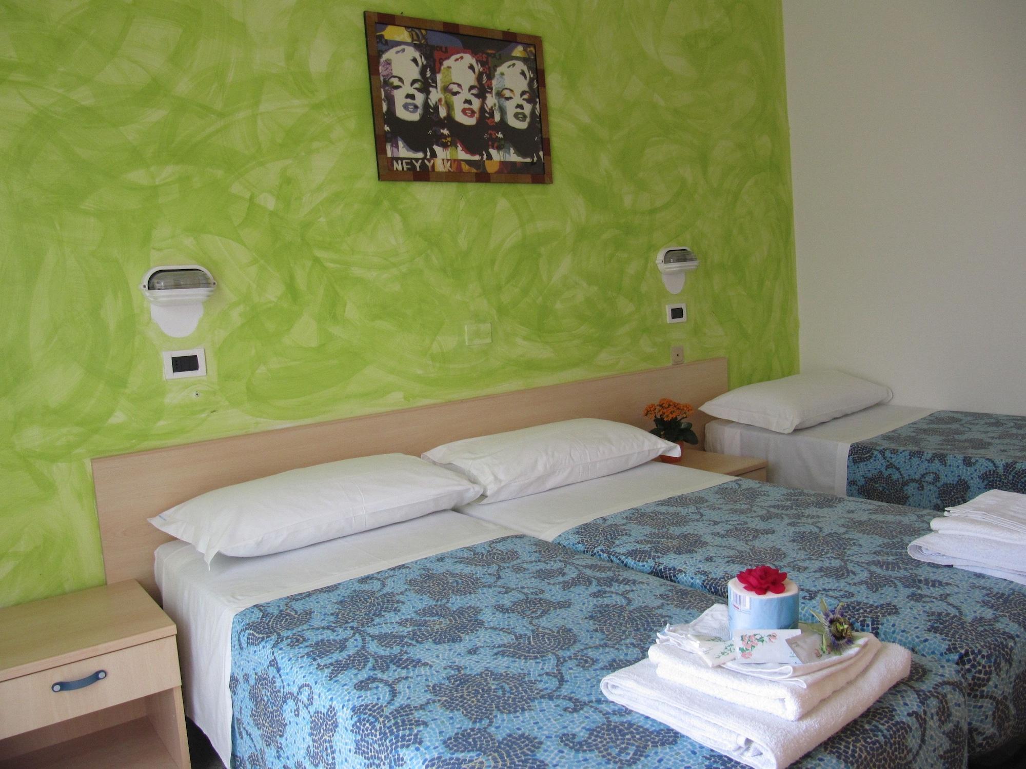Hotel Villa Elia Rimini Exteriör bild