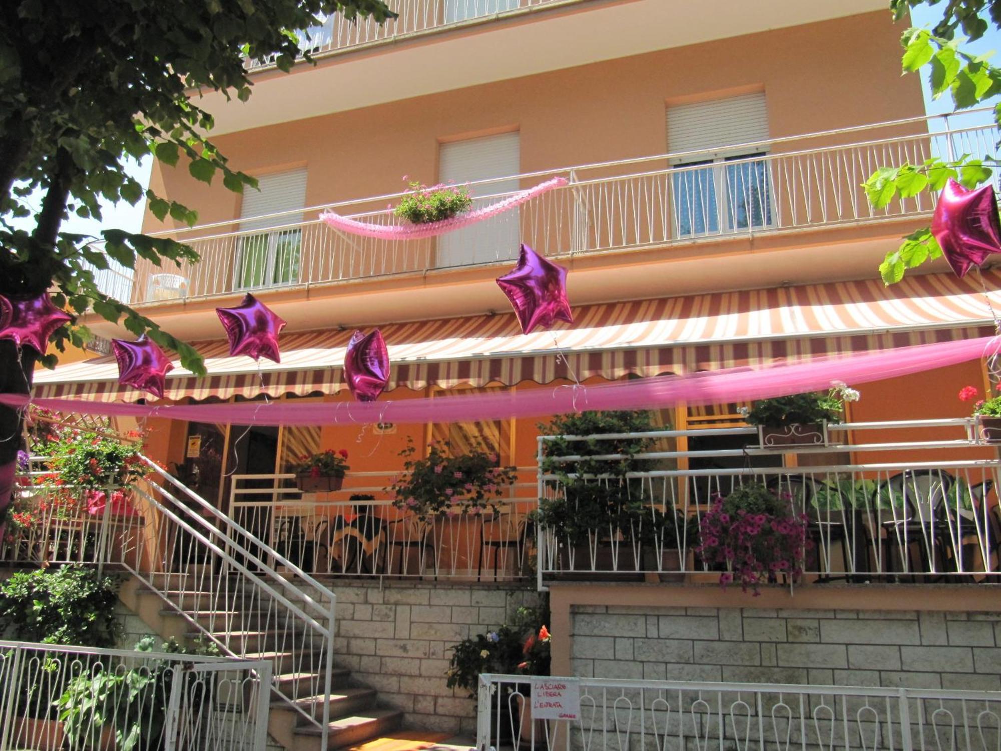 Hotel Villa Elia Rimini Exteriör bild